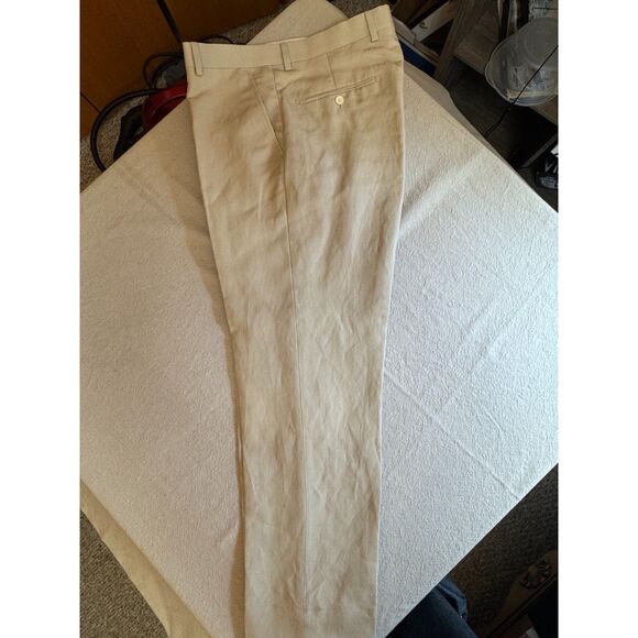 Alessandro Vitello Suit with Tie - Picture 6 of 13